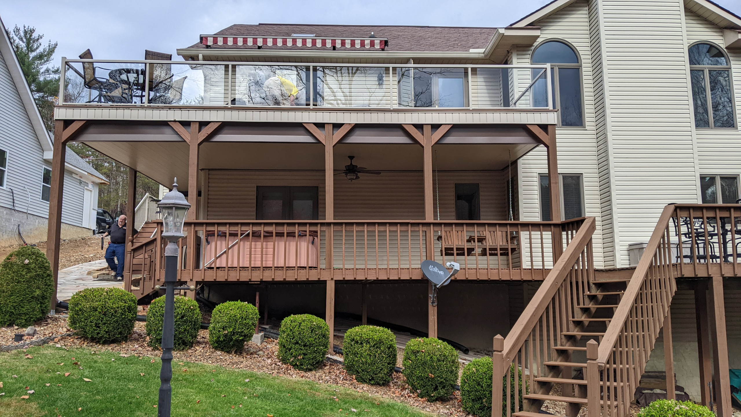 116 Motthaven Drive - Timber Frame Deck Addition