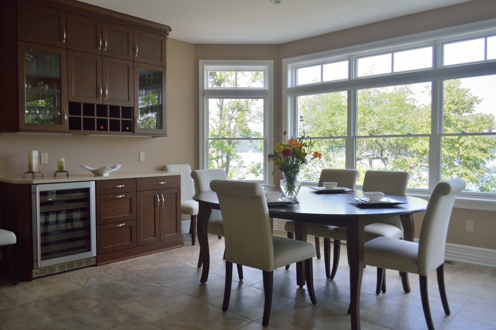 Home design - transitional home design idea in New York