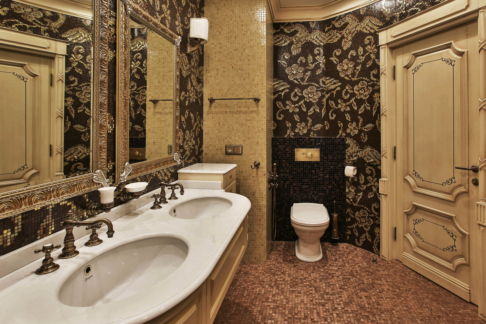 квартира в классическом стиле 235м2