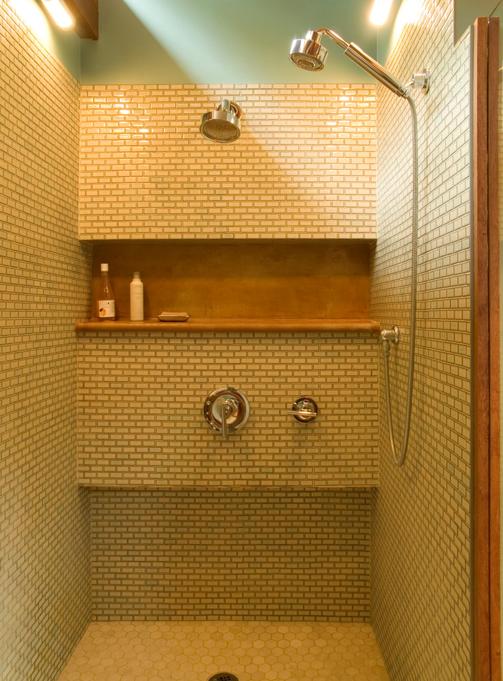 Inspiration for a midcentury bathroom in Milwaukee.