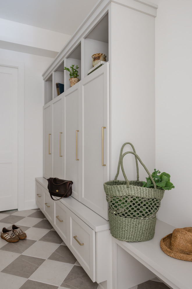 Inspiration for a transitional entryway remodel in Chicago