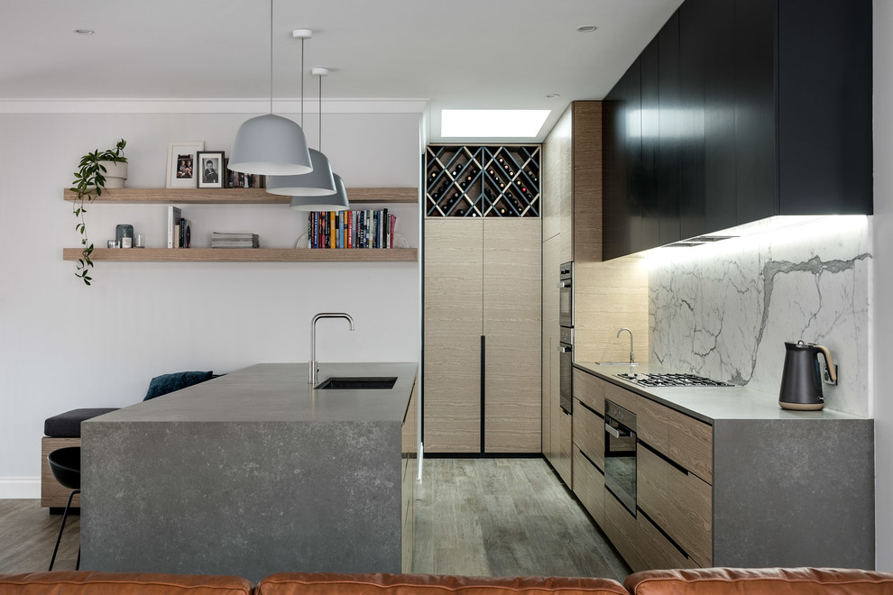 Design ideas for a mid-sized contemporary kitchen in Perth.