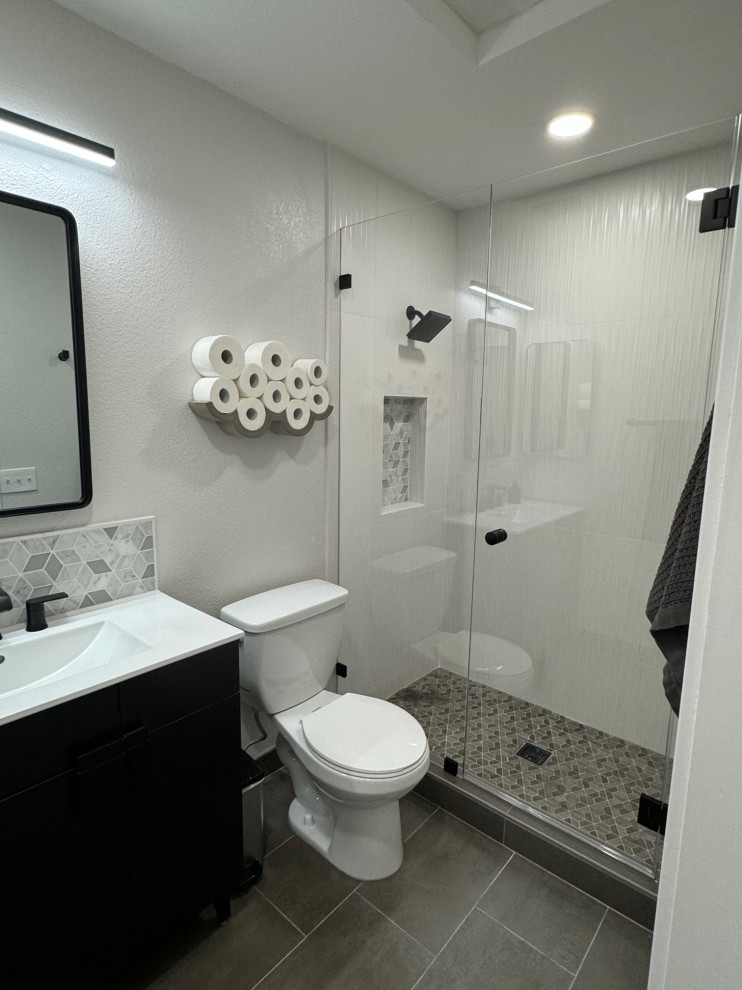 Hanson Guest Bathroom 2024