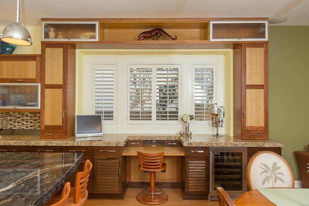 Example of a large transitional u-shaped dark wood floor and brown floor enclosed kitchen design in Orange County with an undermount sink, shaker cabinets, light wood cabinets, granite countertops, multicolored backsplash, matchstick tile backsplash, stainless steel appliances and an island
