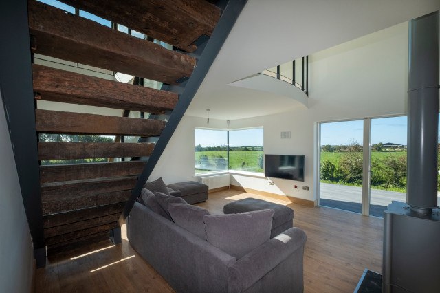 Seaview House contemporary-vardagsrum