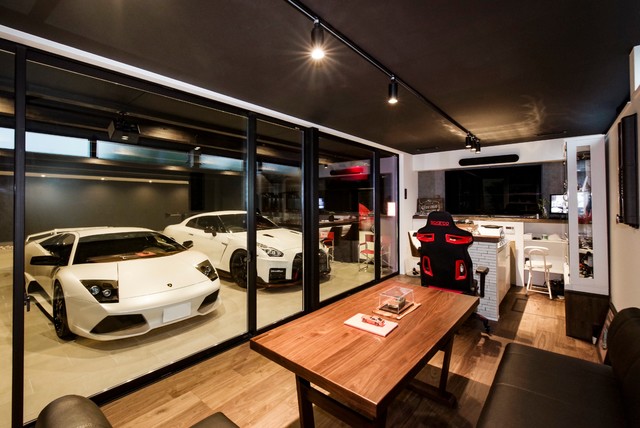 趣味室 modern-garage