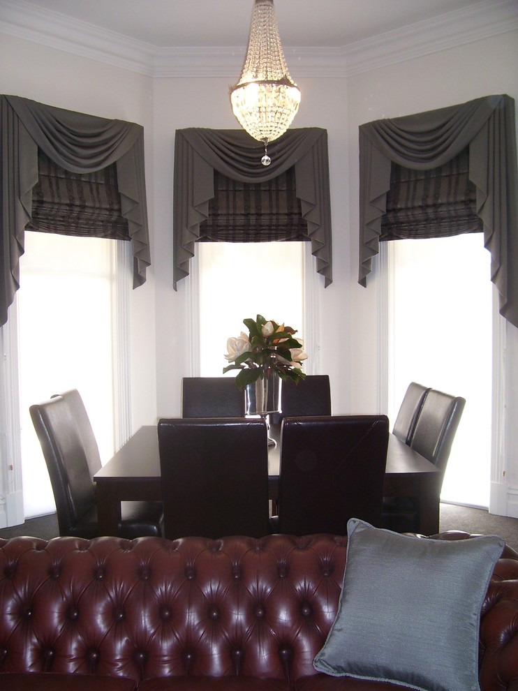 Photo of a contemporary dining room in Adelaide.