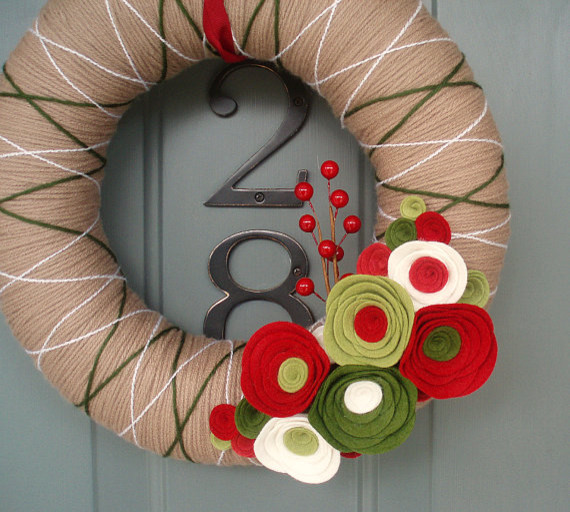 Yarn Wreath, Holiday Special by Itz Fitz