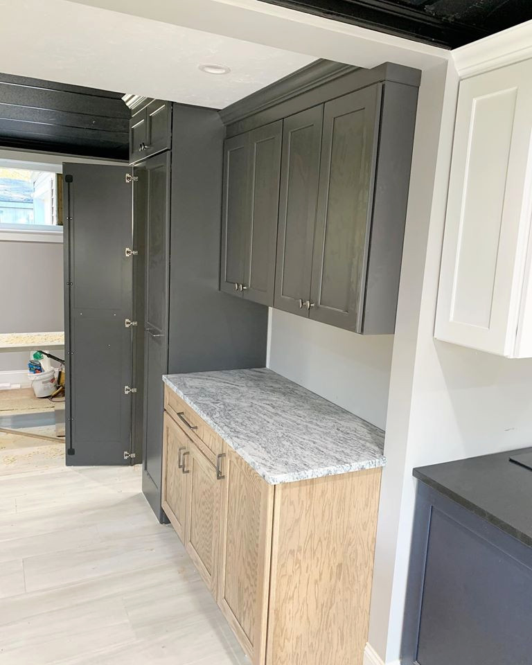 Transitional kitchen photo in Boston