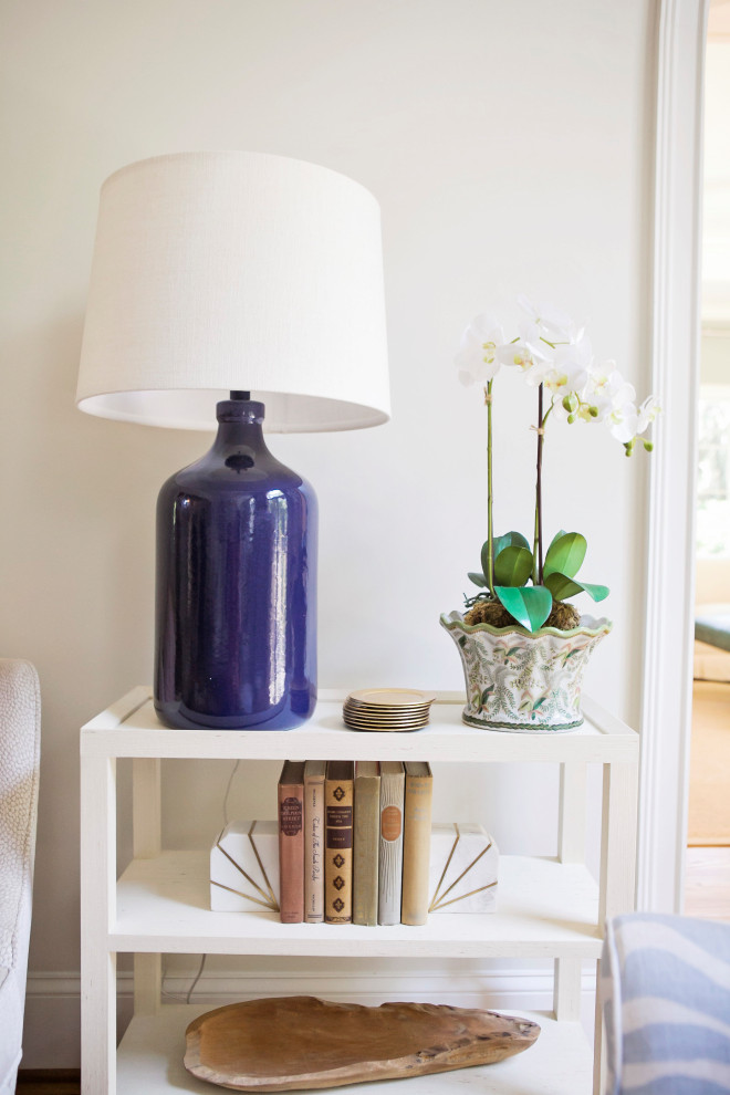 Home design - transitional home design idea in Atlanta