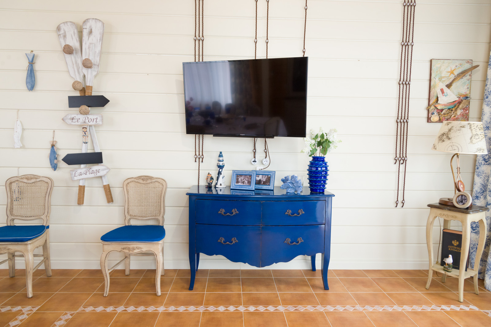 Деревянный дом в стиле  Кантри (230 кв м)