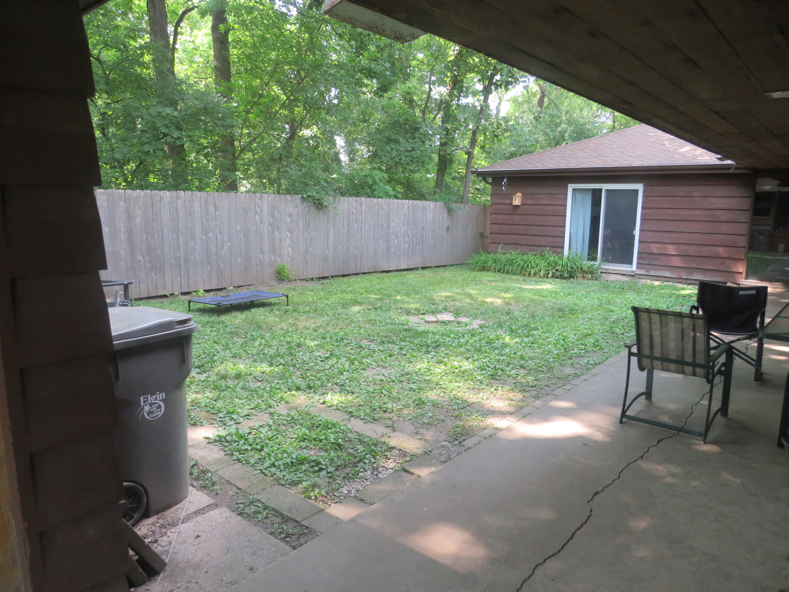 Mid-Century Landscape makeover - Elgin, IL