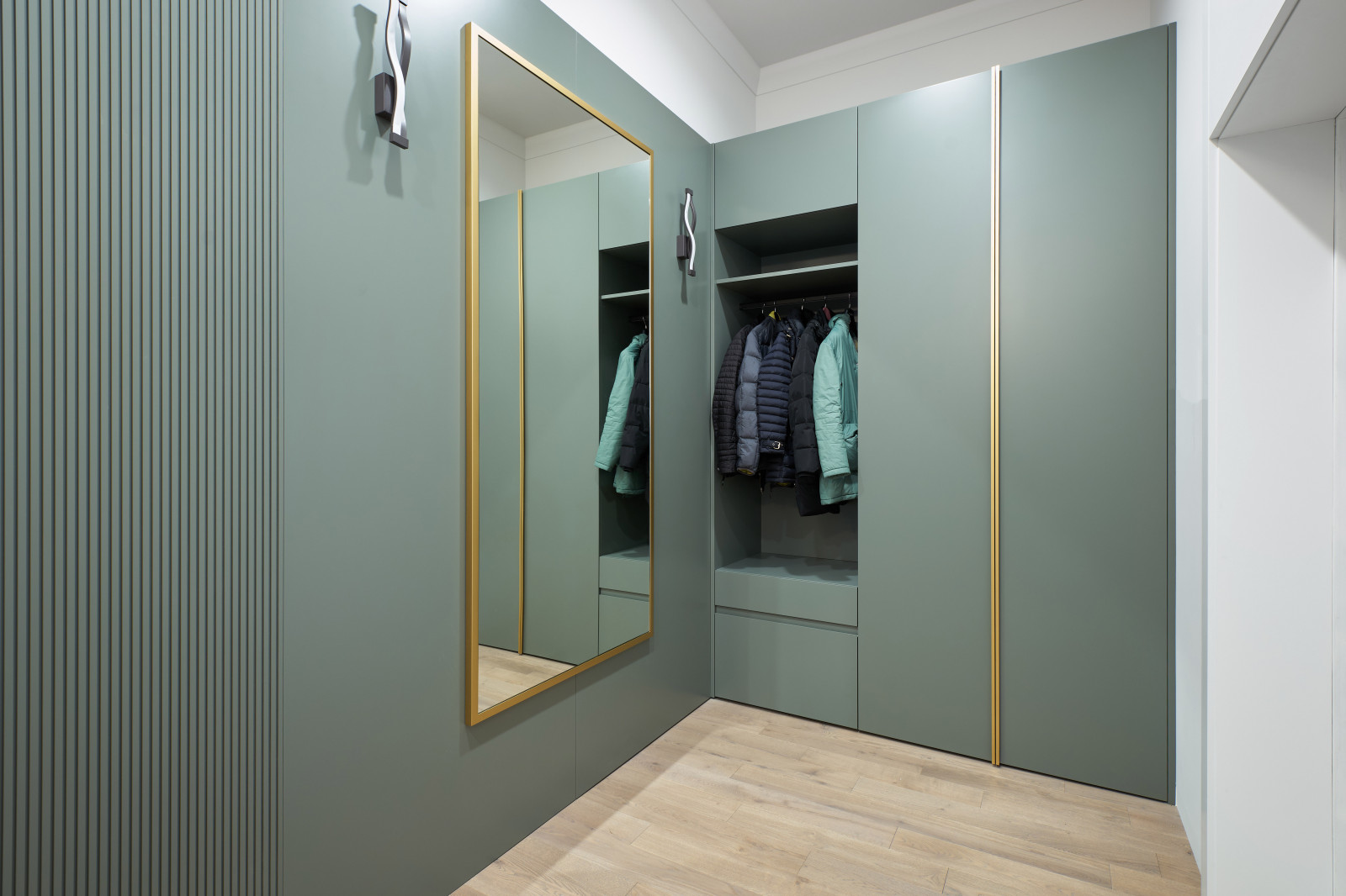 Скрытые двери