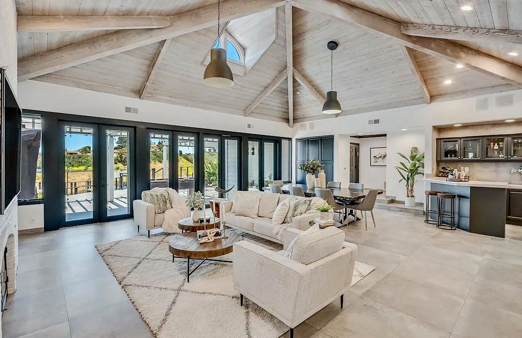 La Jolla CA Luxury Home Staging 2023