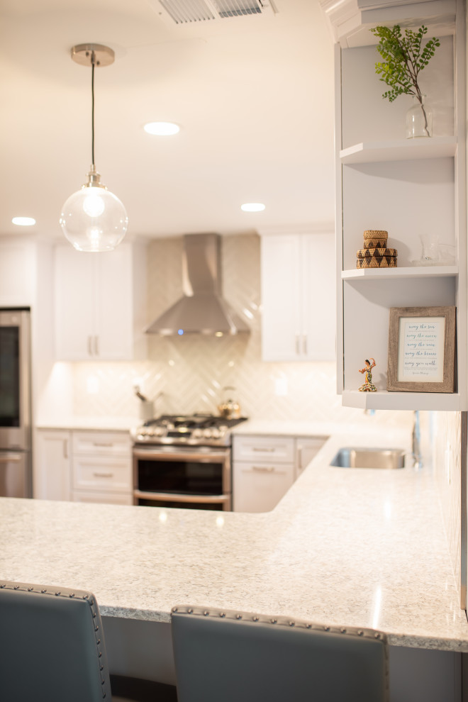 Example of a transitional kitchen design in Baltimore