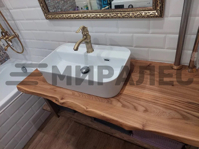 Столешница под раковину с живым краем