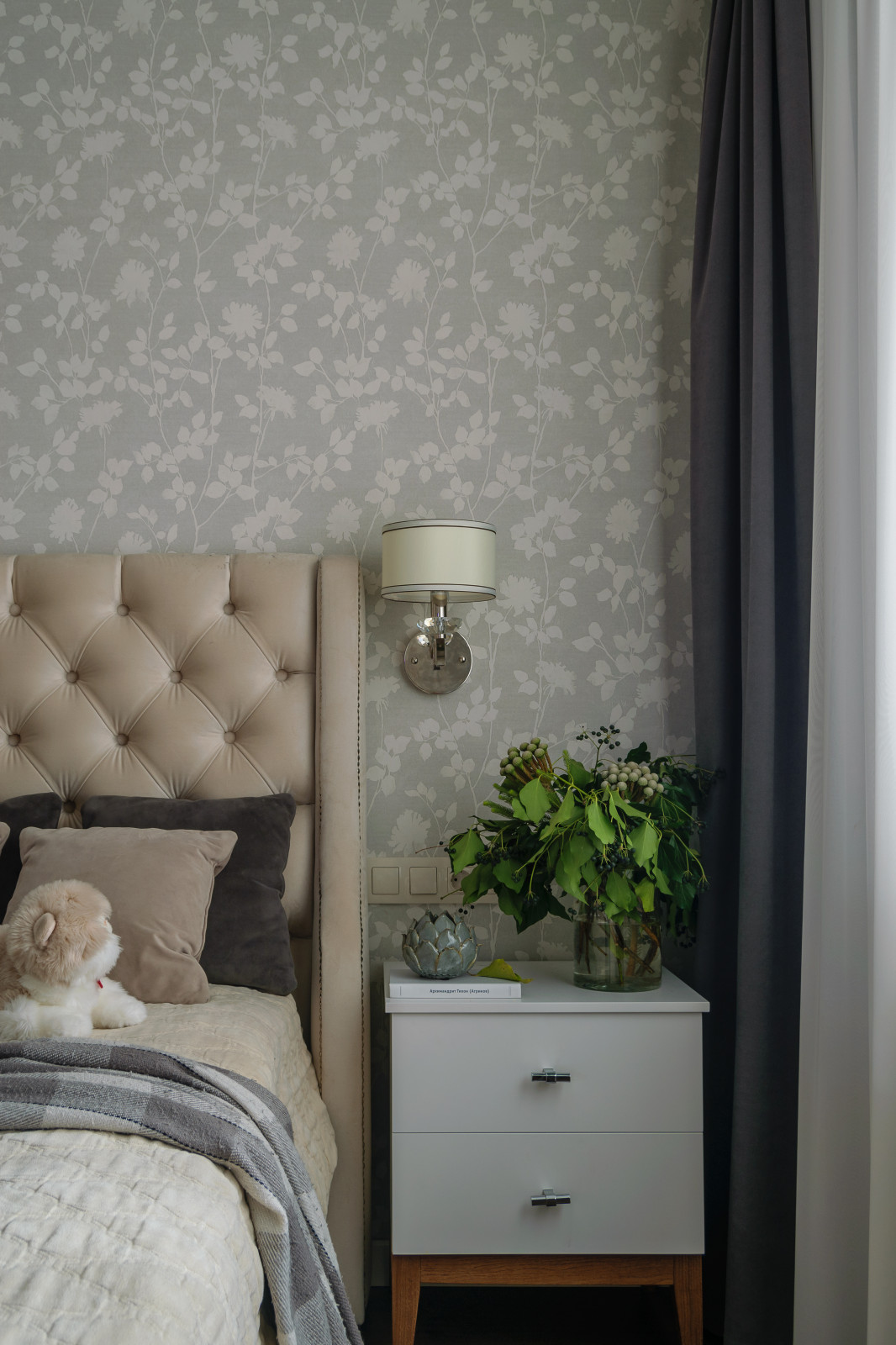 Светлая неоклассика в 3-х комнатной квартире для большой семьи с тремя детьми