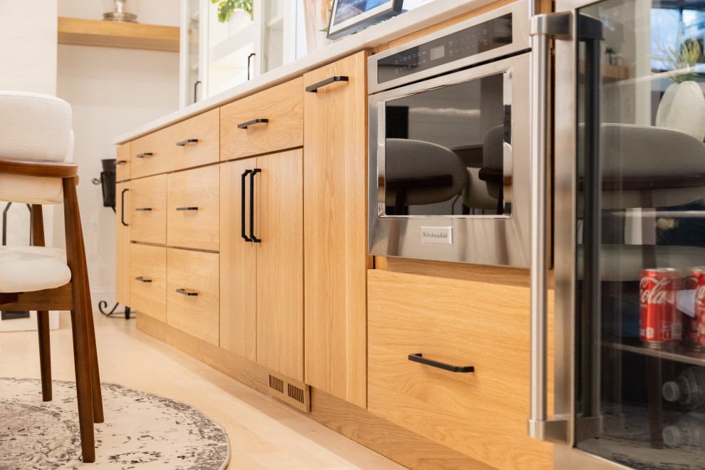 Pine Project: A Fusion of Warmth and Elegance
