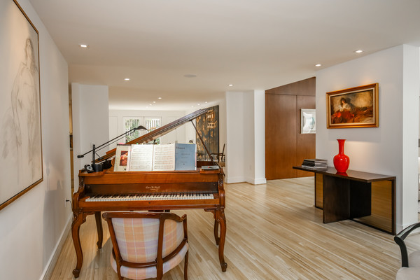 Bethesda Contemporary Home