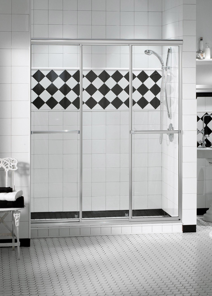 Triple Plus 3Panel Shower Doors Traditional Bathroom Montreal