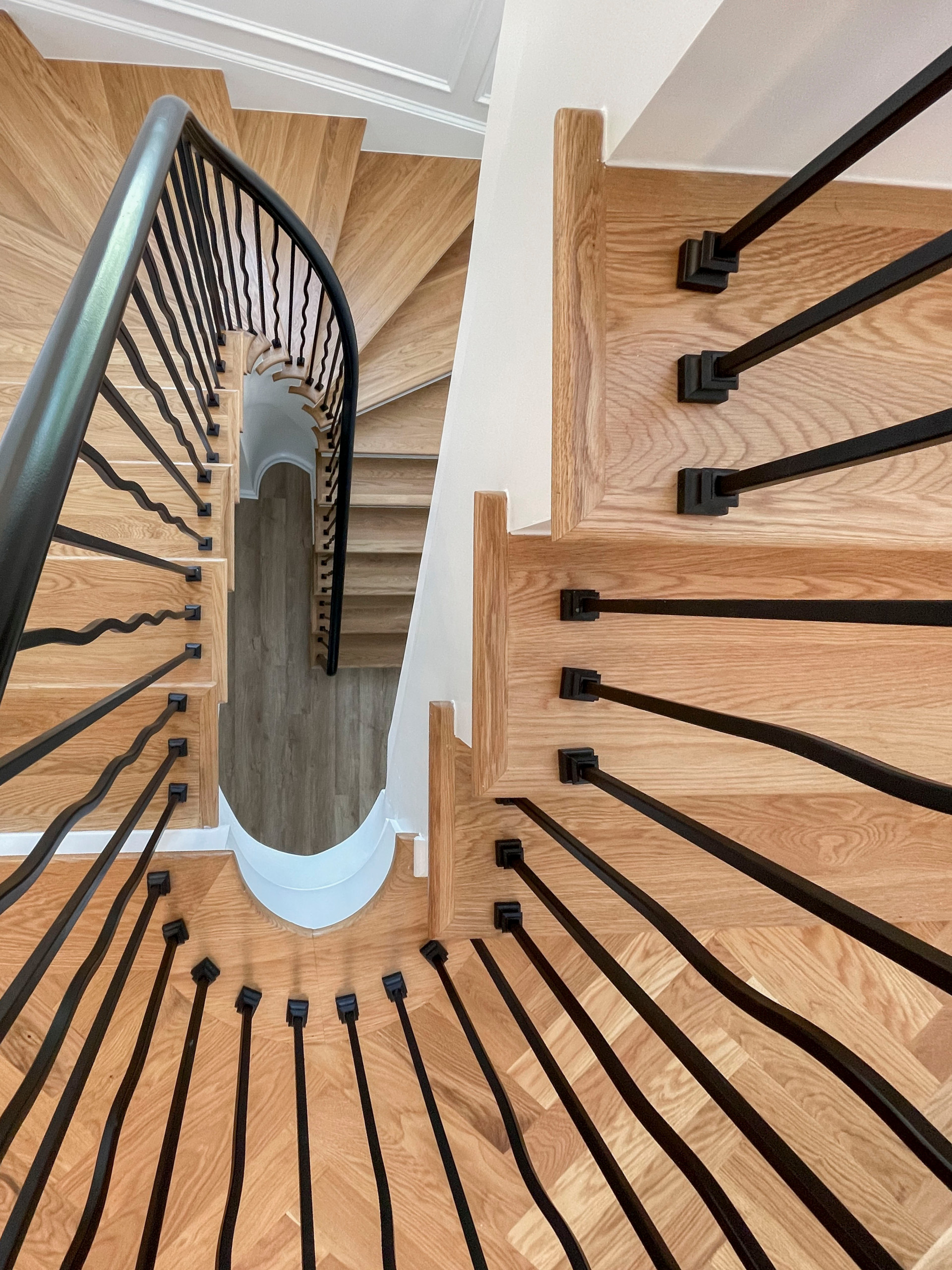 106_Modern Balustrade System Meets Traditional Winding Stairs, Aldie VA  20105
