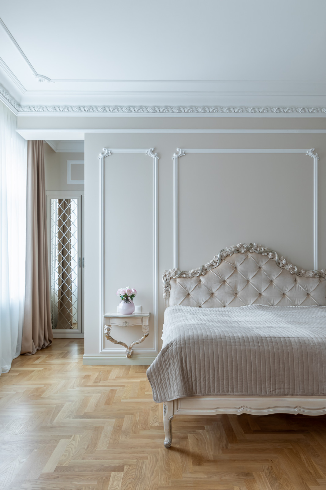 Дворец в многоквартирном доме