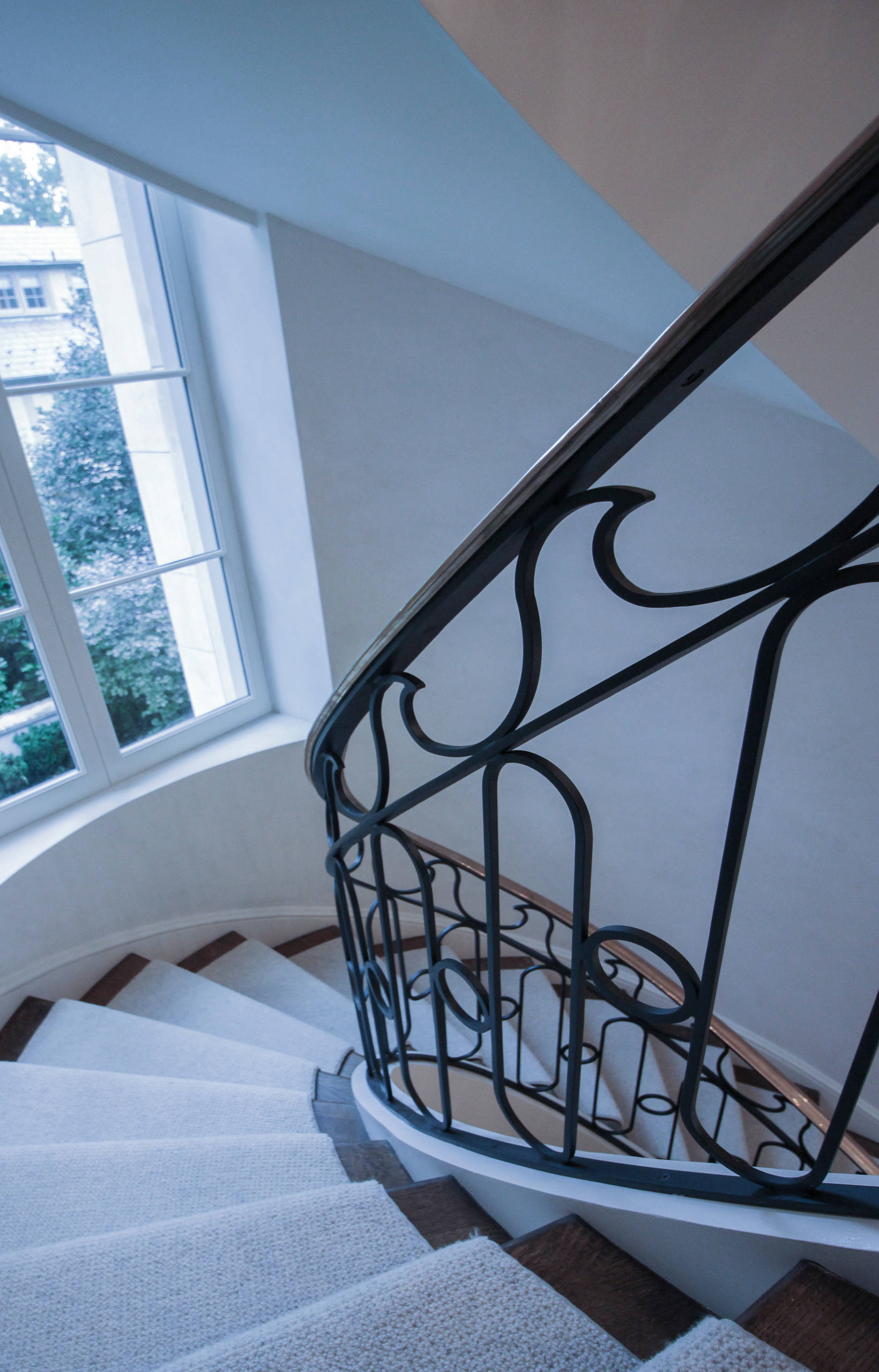 61_Sculptural/Elliptical Staircase in Washington, DC 20008