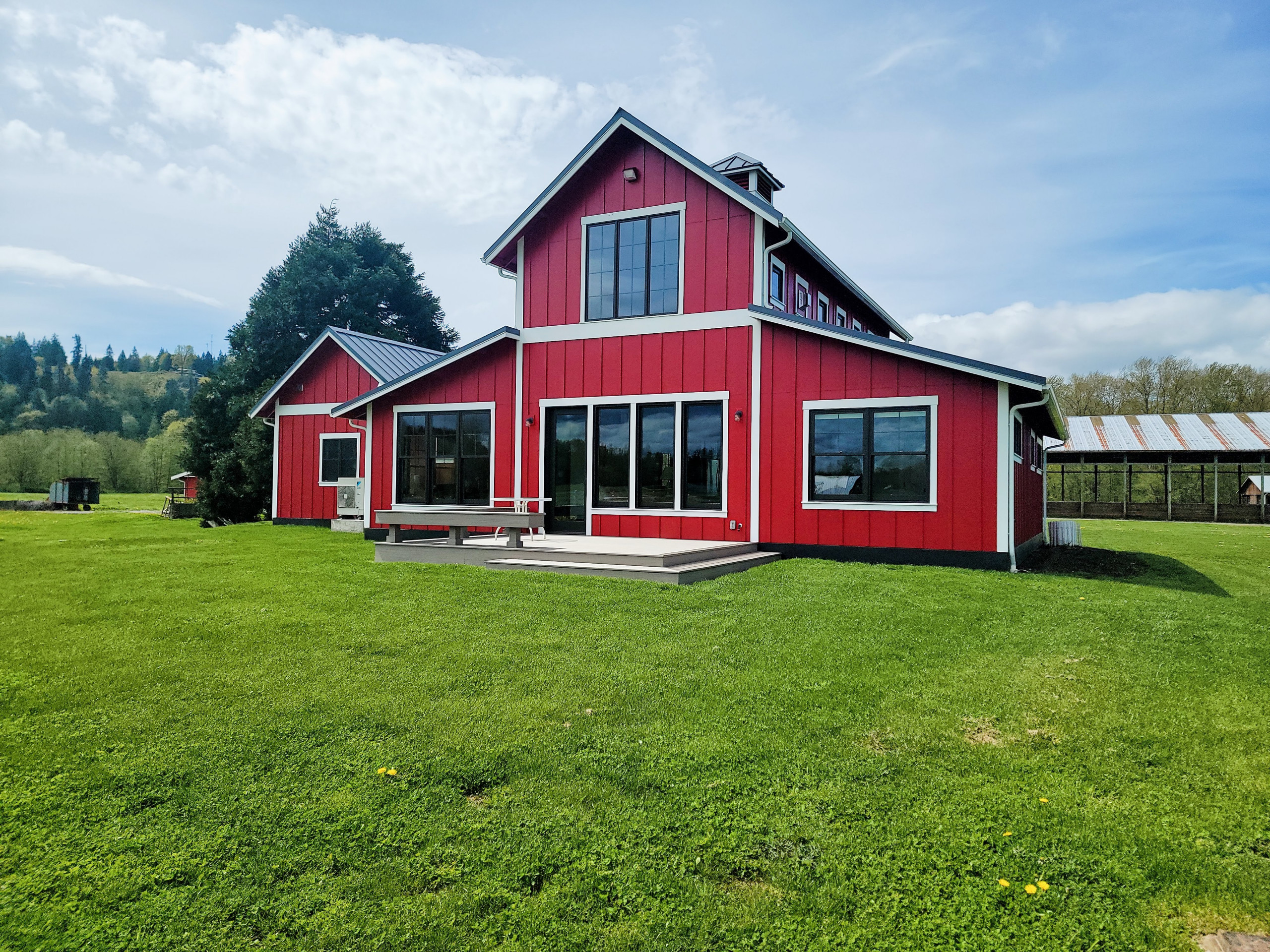 White Owl Barndominium