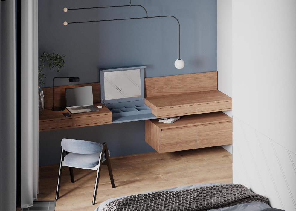 Рабочий стол в спальне