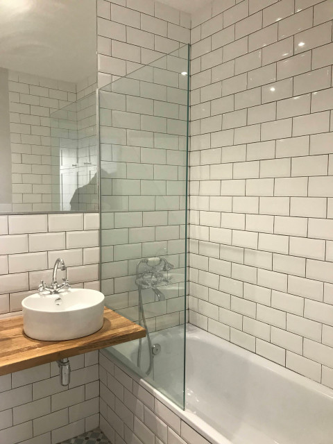 LAB | Ba&ntilde;os contemporary-bathroom