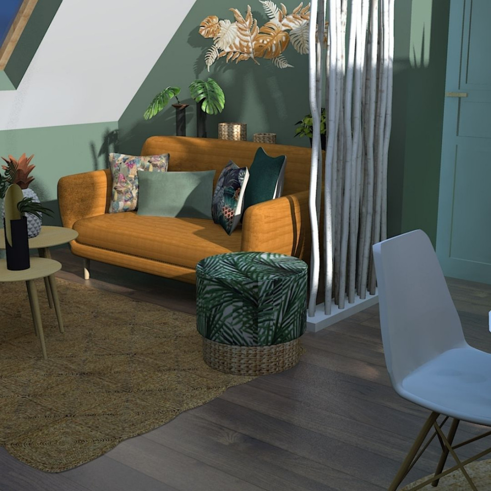 Kleines Wohnzimmer im Loft-Stil mit grüner Wandfarbe, hellem Holzboden und freistehendem TV