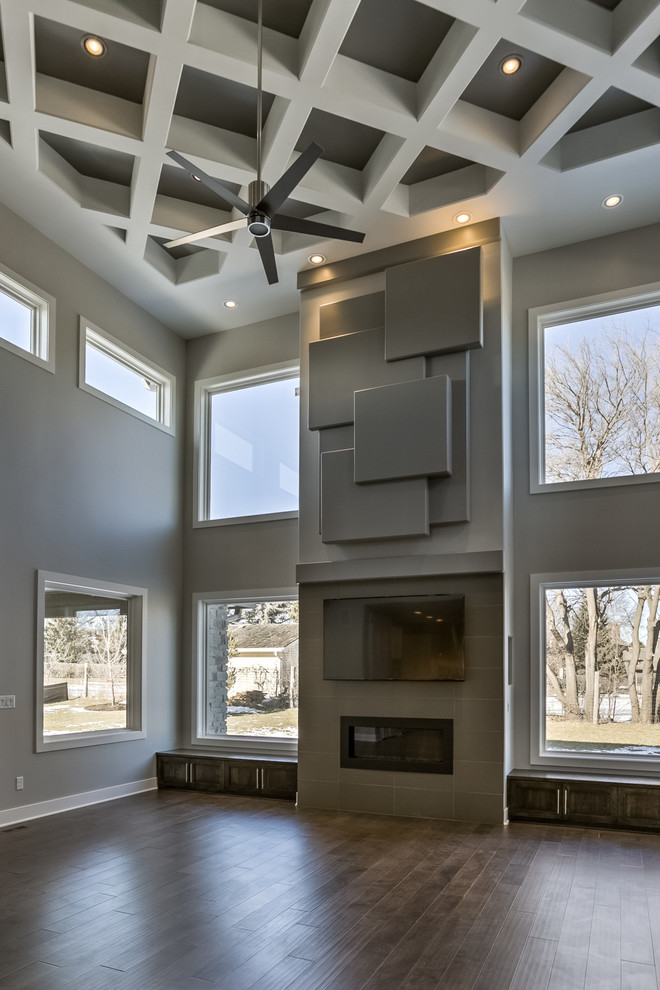 Home design - transitional home design idea in Omaha