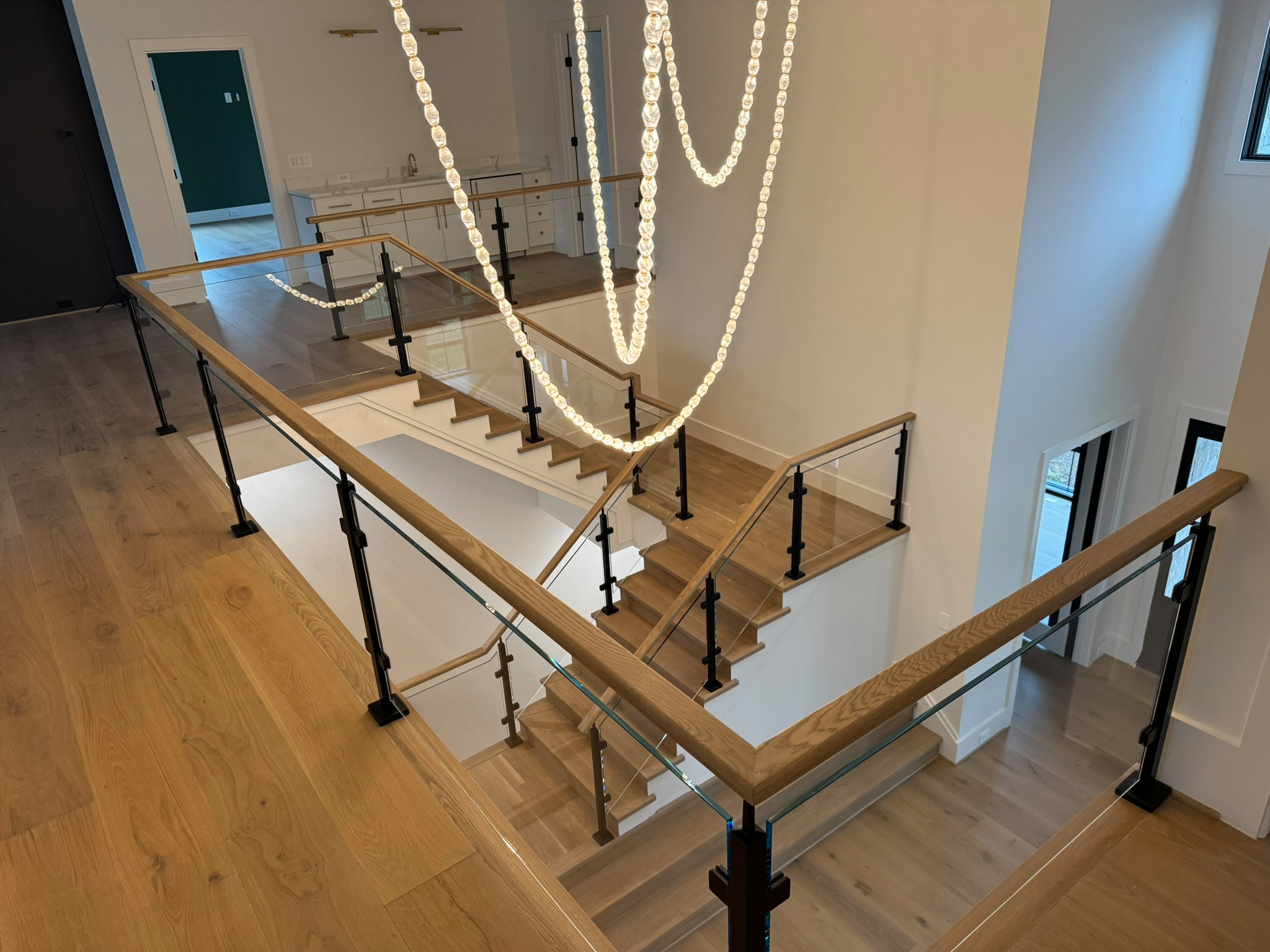 134_Modern White Oak Stair with Glass Balustrade, Vienna, VA 22180