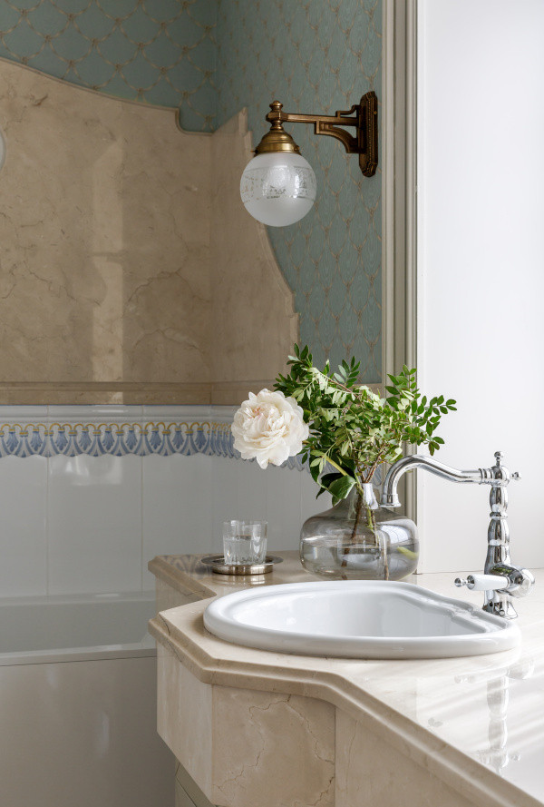 Интерьер дуплекса в поселке Бристоль Московская область часть. Левое крыло