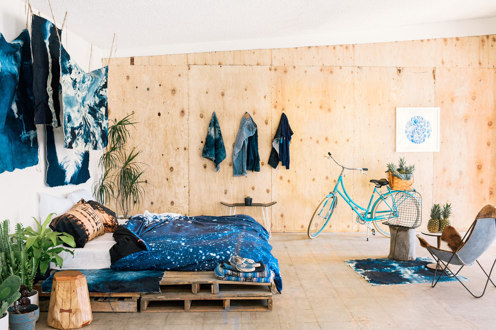 Bedroom - coastal master bedroom idea in San Diego with white walls