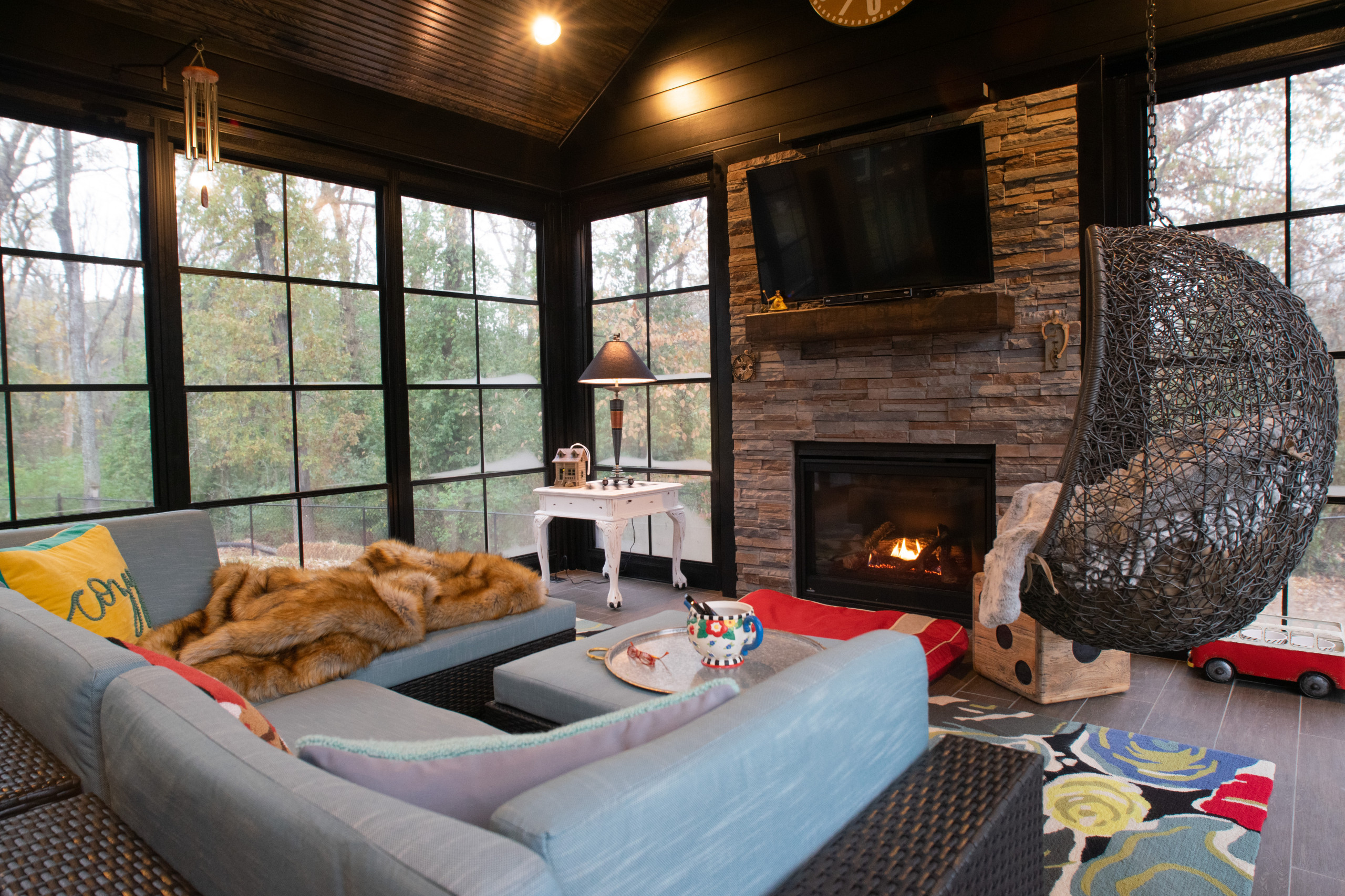 Bourbon Country Sunroom