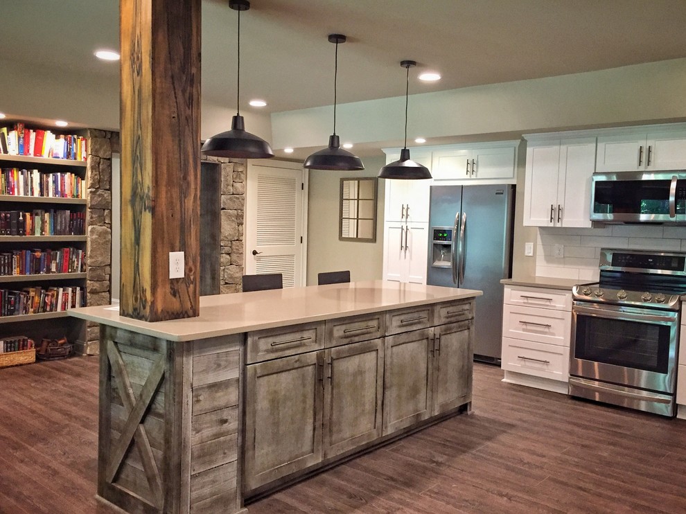 Inspiration for a rustic kitchen remodel in Atlanta