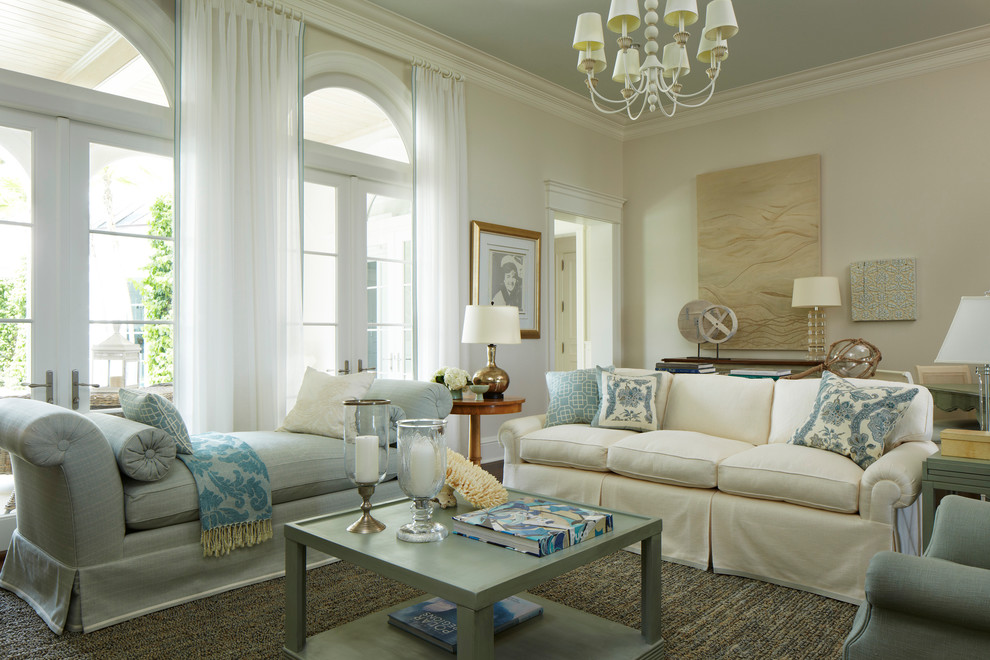 Design ideas for a traditional living room in Miami with beige walls.