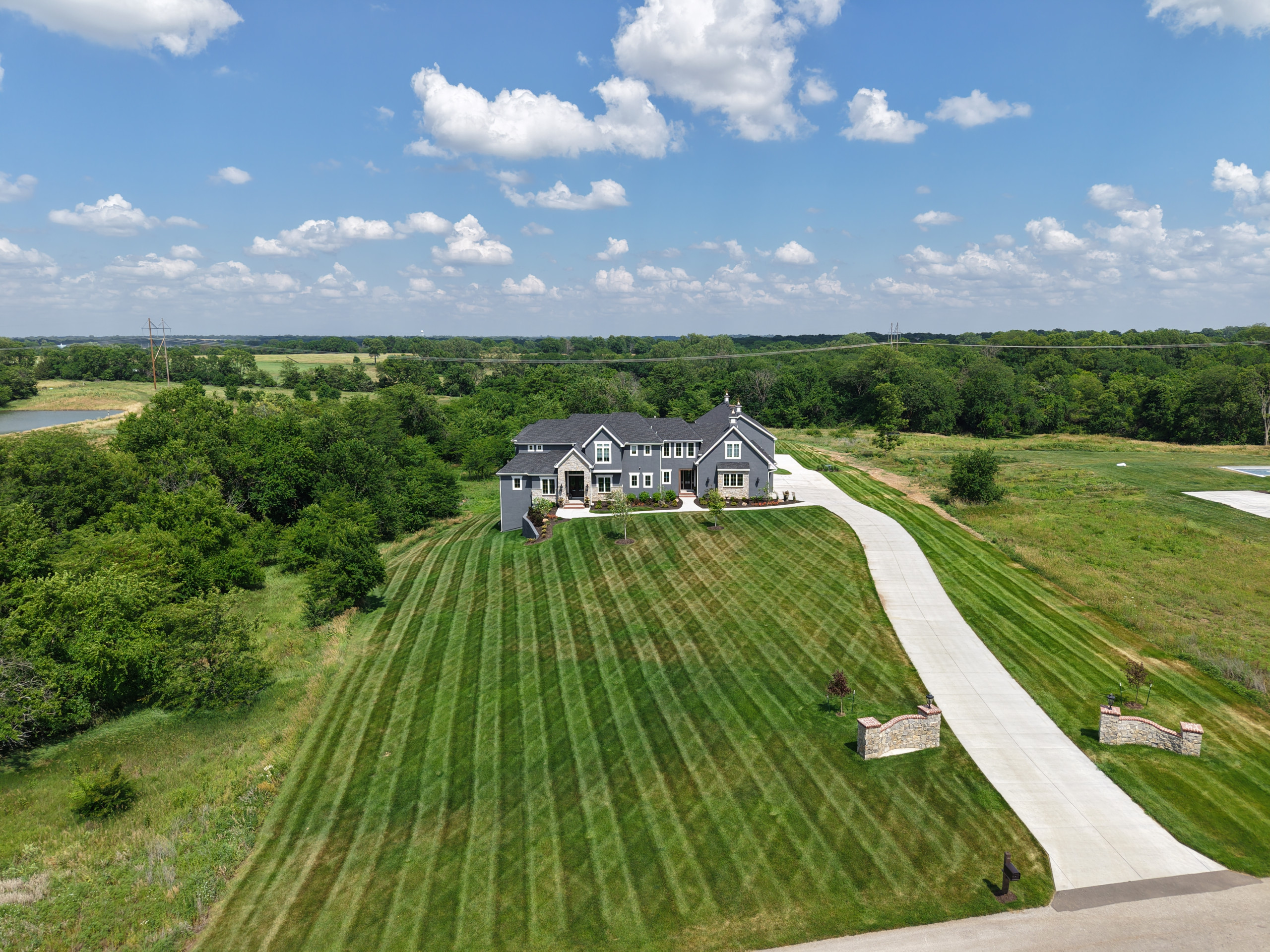 Oakleaf Ridge Estates, Lot 27, Custom Build