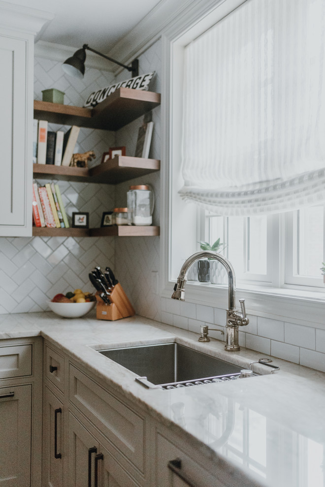 Example of a transitional kitchen design in Cleveland