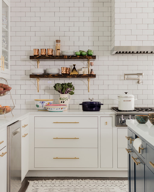 Larchmont, NY transitional-kitchen