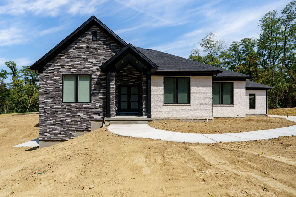 Amazing 2900+ sqft home in Franklin Ohio