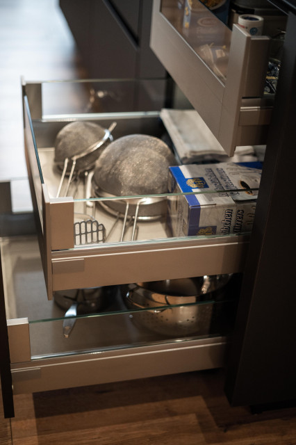 Moderne K&uuml;che Eiche Altholz contemporary-kitchen