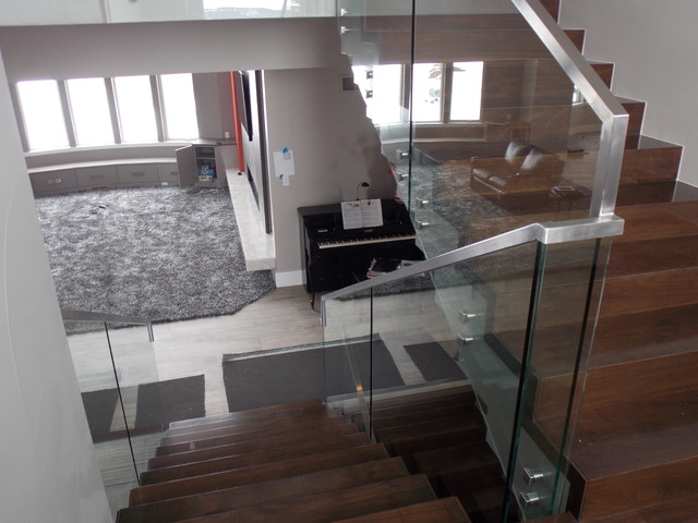 Glass Hand Railing modern-treppen