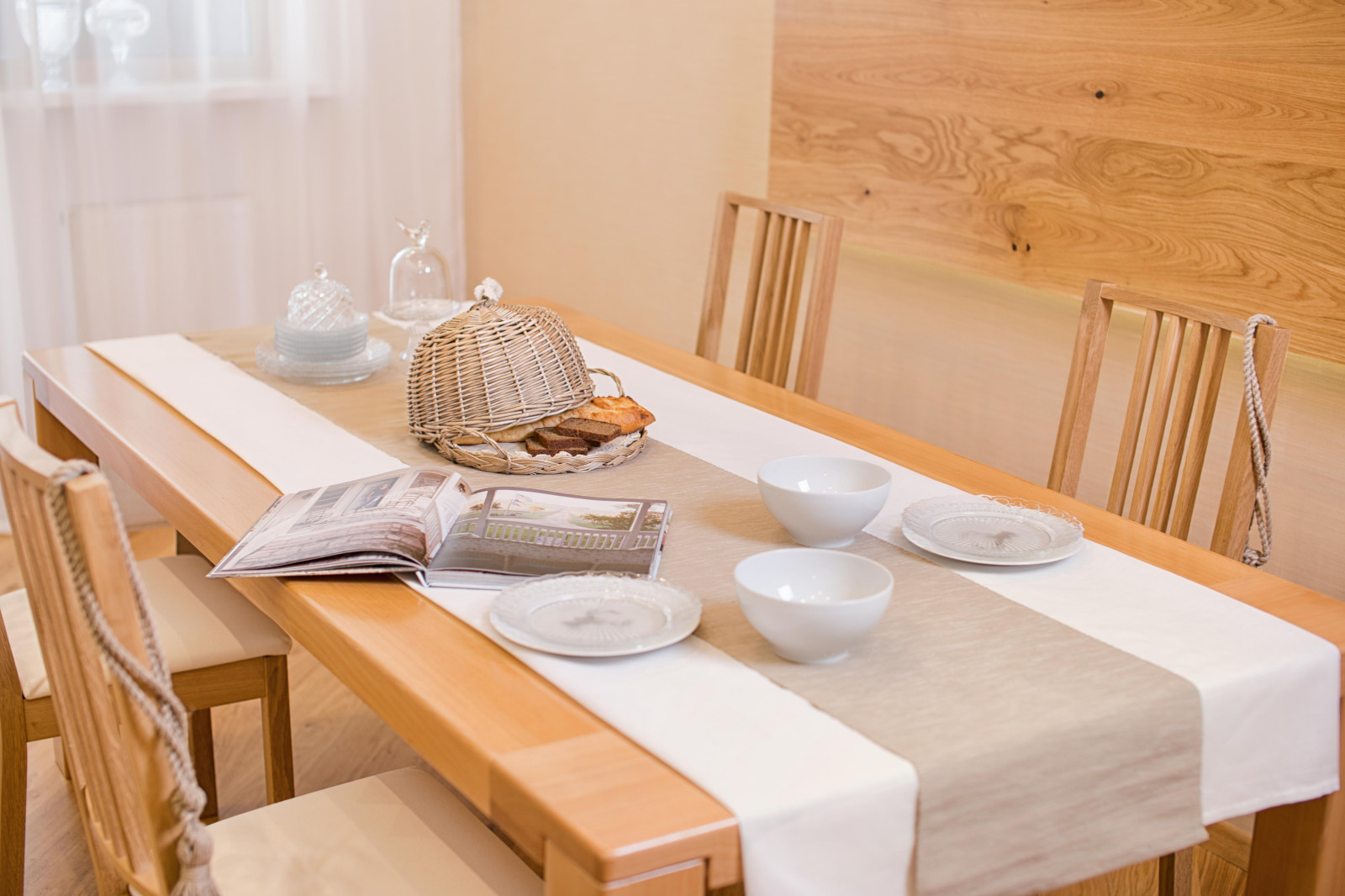 Частный интерьер ЖК "Адмирал" . Студия Gioa