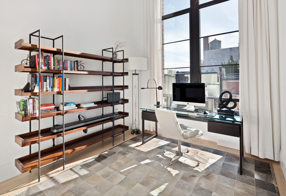 Design ideas for an industrial home office in Miami.