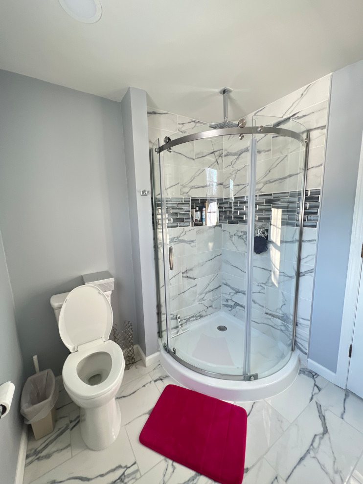 WEST HARTFORD GUEST BATHROOM REMODELING