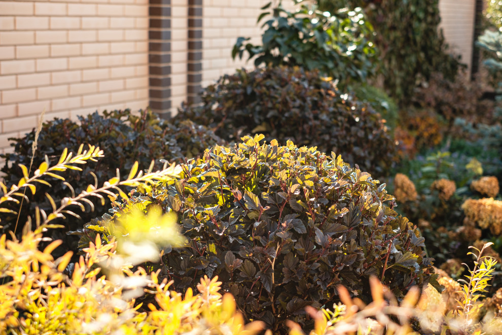 Сад с подпорными стенами