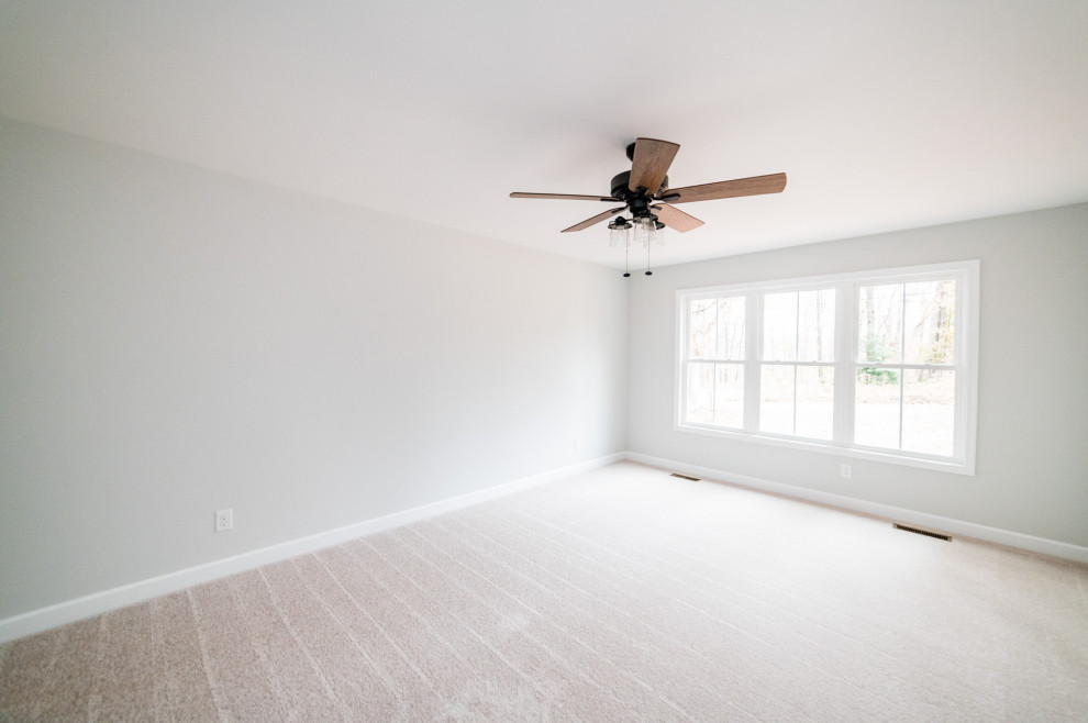 Home design - transitional home design idea