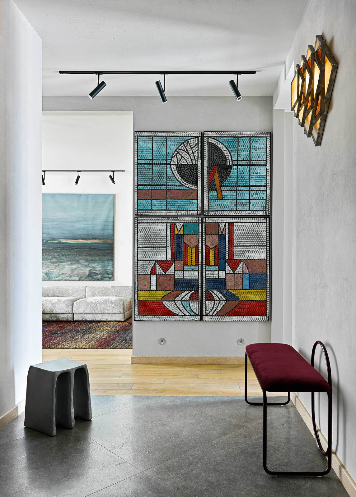 Квартира с мозаичным панно